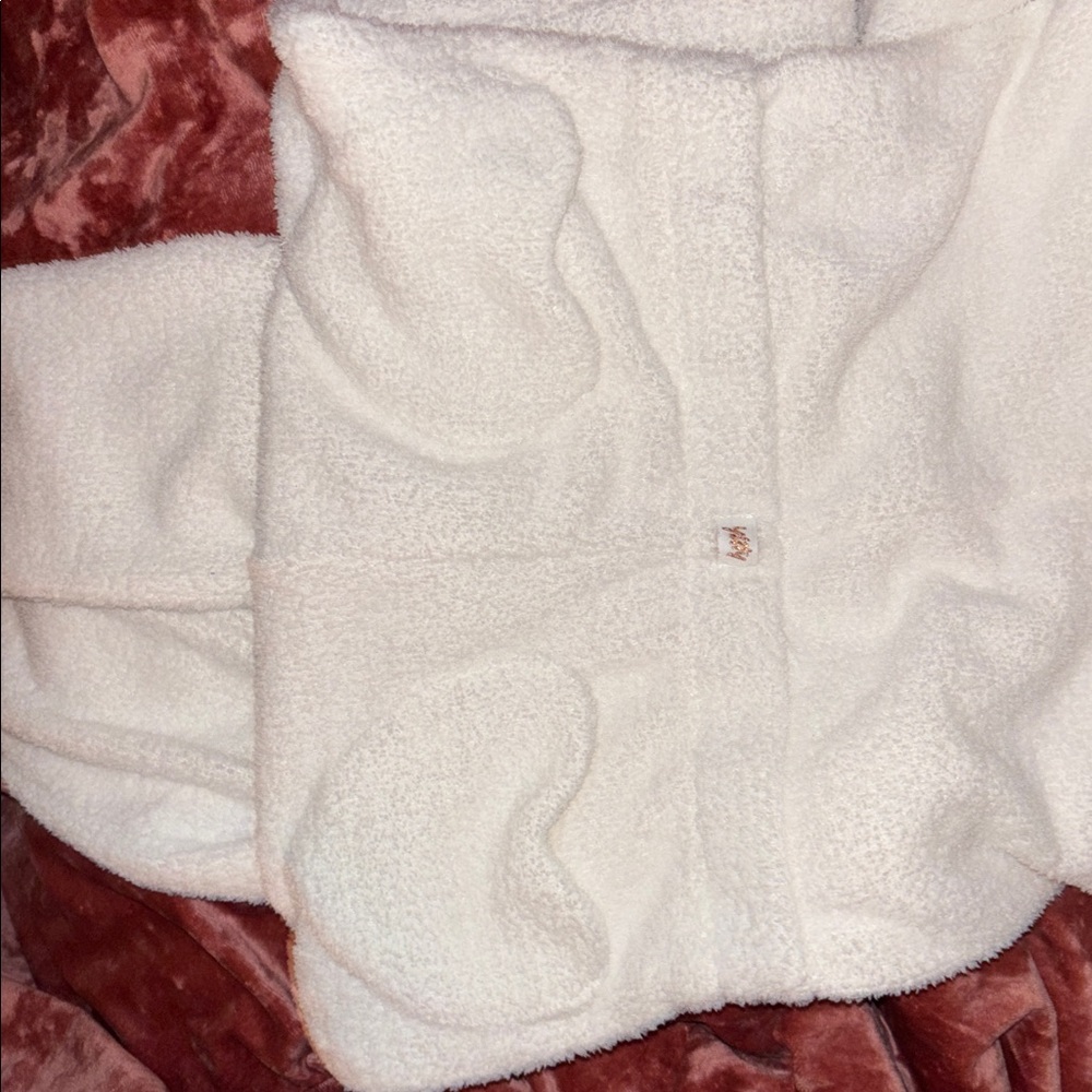 YITTY Plush White Jumpsuit/Romper! Super soft and comfy, cozy for chilly weather